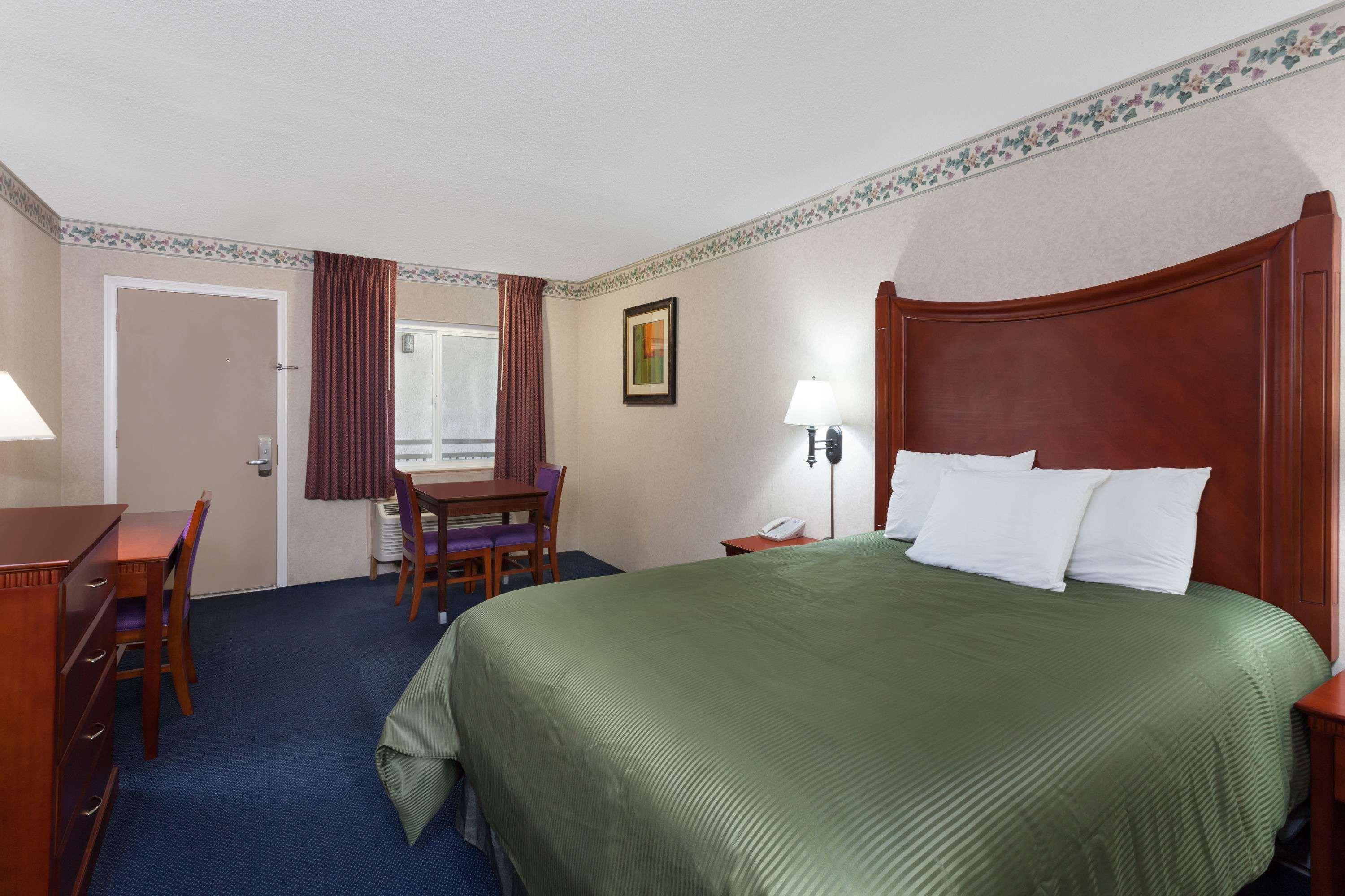Travelodge By Wyndham Orange County Airport/ Costa Mesa Eksteriør bilde